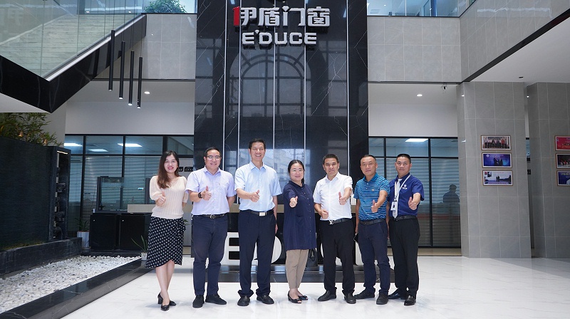 眾科聯走進伊盾門窗，就工業4.0數智化時代共謀發展進行探討交流！